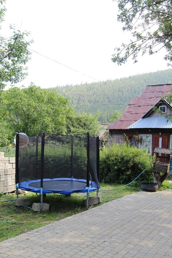 Котедж "Явірник" Татарів Екстер'єр фото